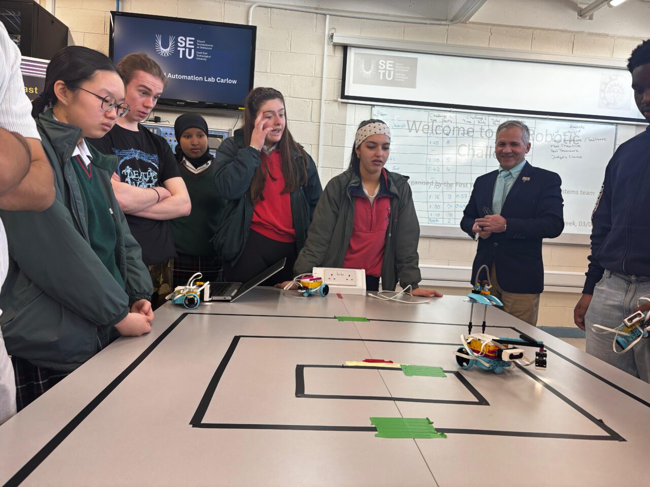 Robotic pictures by Penelope 4